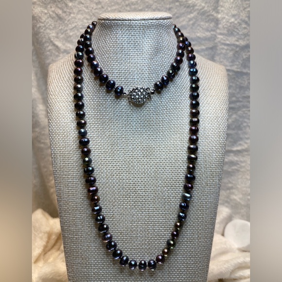 Vintage Genuine Peacock Pearl Necklace with Silver Clasp. Beautiful Luster EUC - Picture 4 of 13